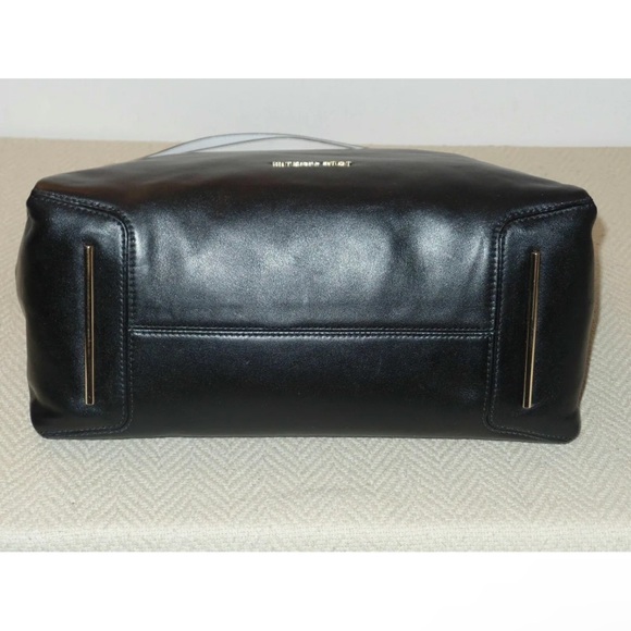 Michael Kors, EUC Chelsey, large convertible shoulder bag, black leather. - Picture 7 of 8